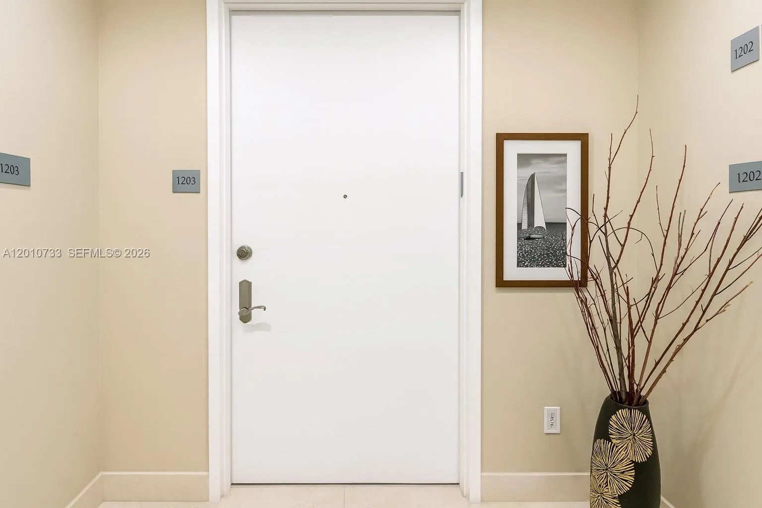 15901 Collins Ave # 1203, Sunny Isles Beach FL 33160