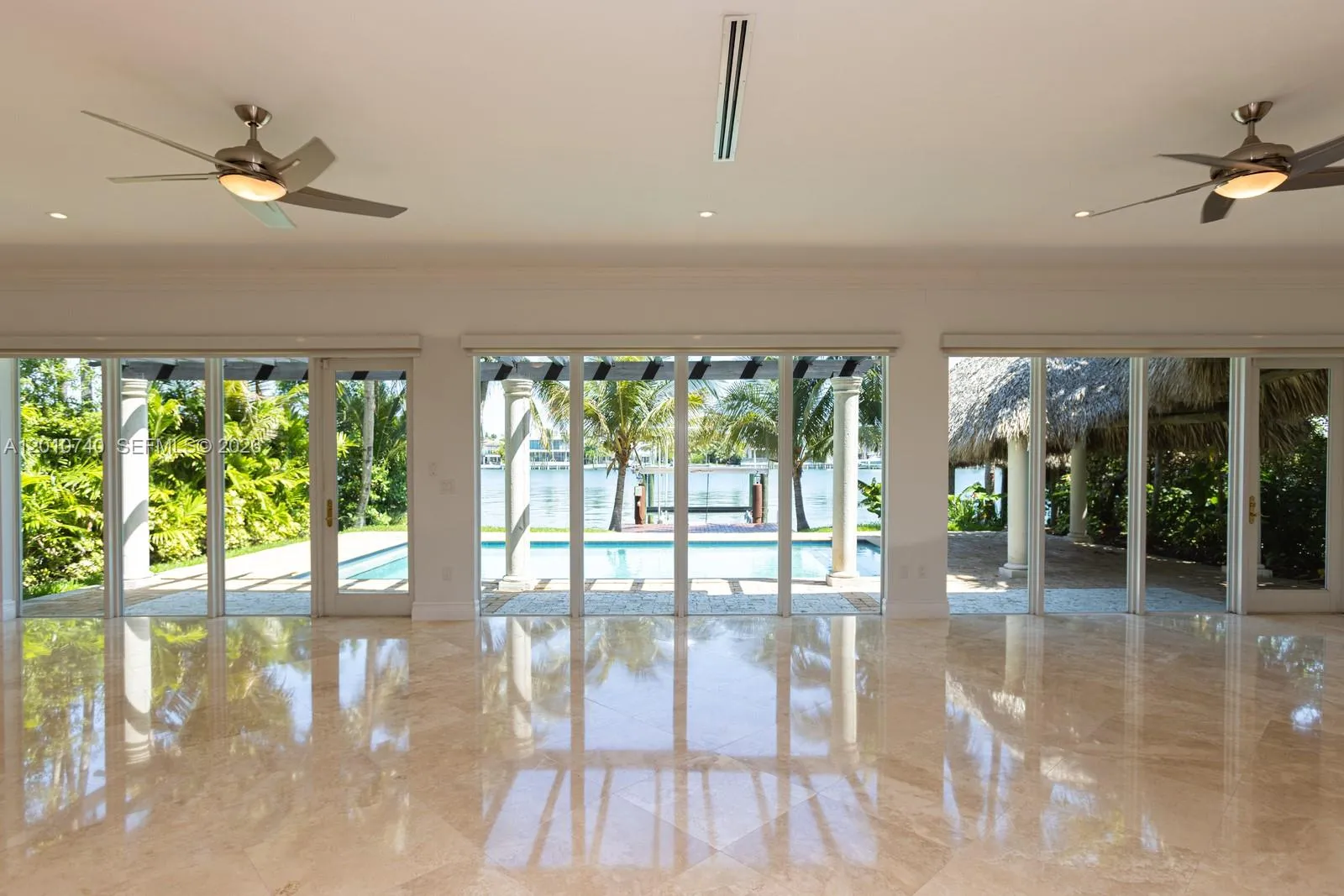 425 N Shore Dr, Miami Beach FL 33141