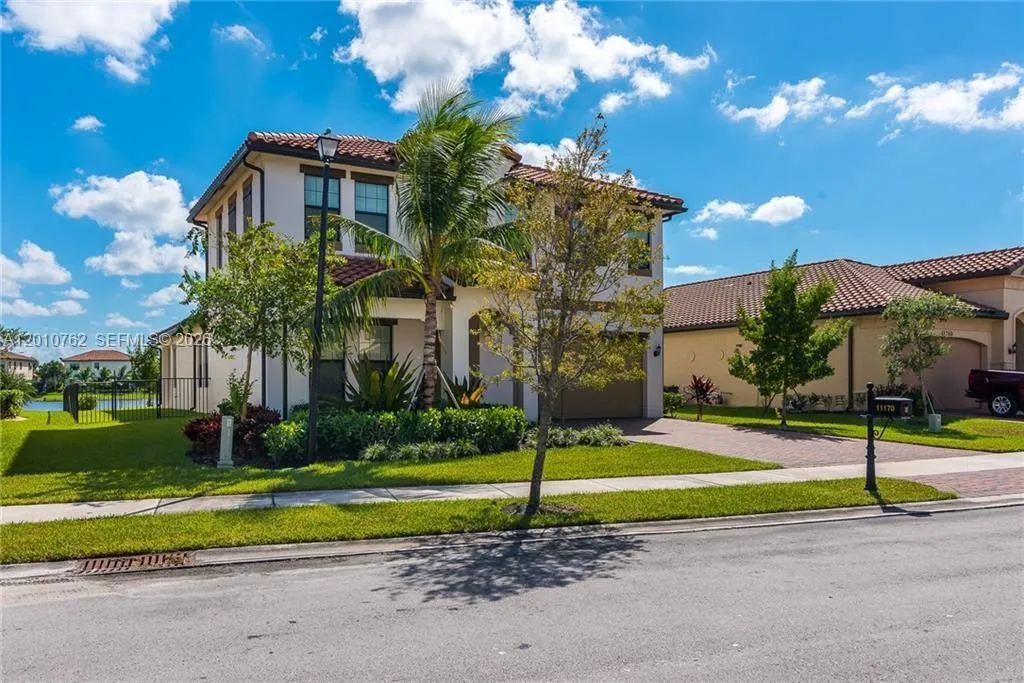 11170 NW 82nd Pl, Parkland FL 33076
