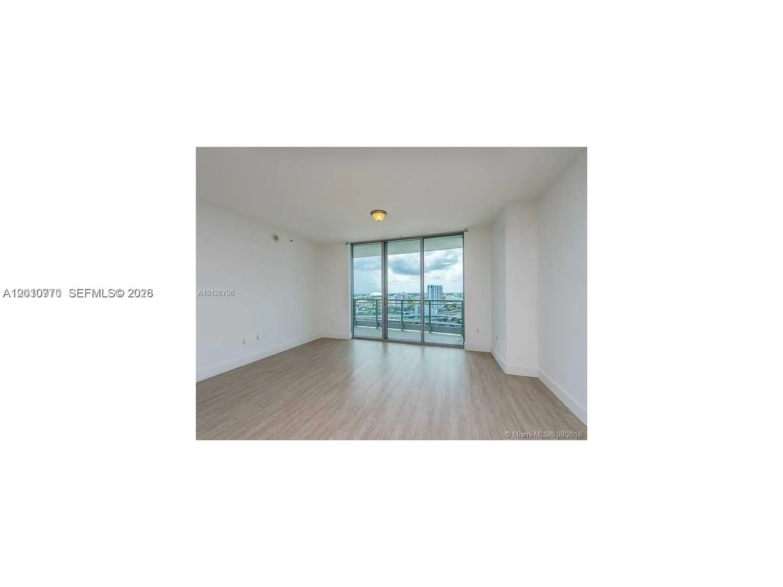 90 SW 3rd St # 2609, Miami FL 33130