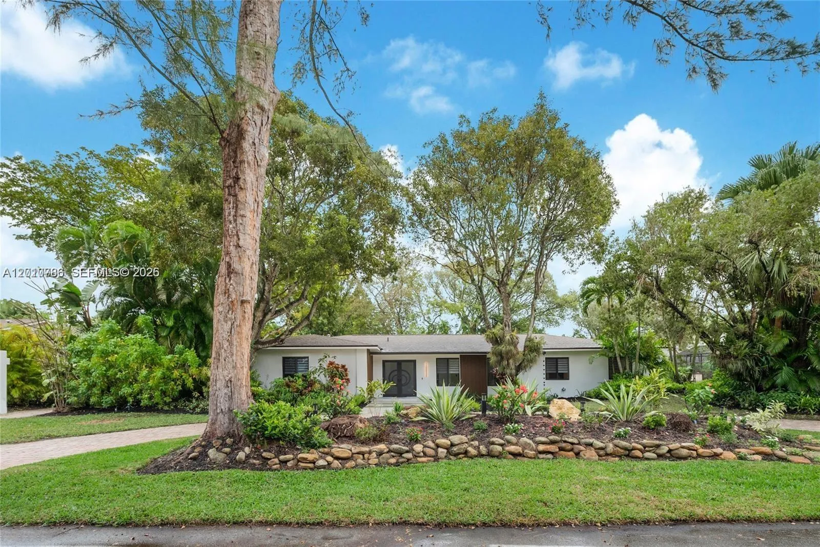 17203 SW 78th Pl, Palmetto Bay FL 33157