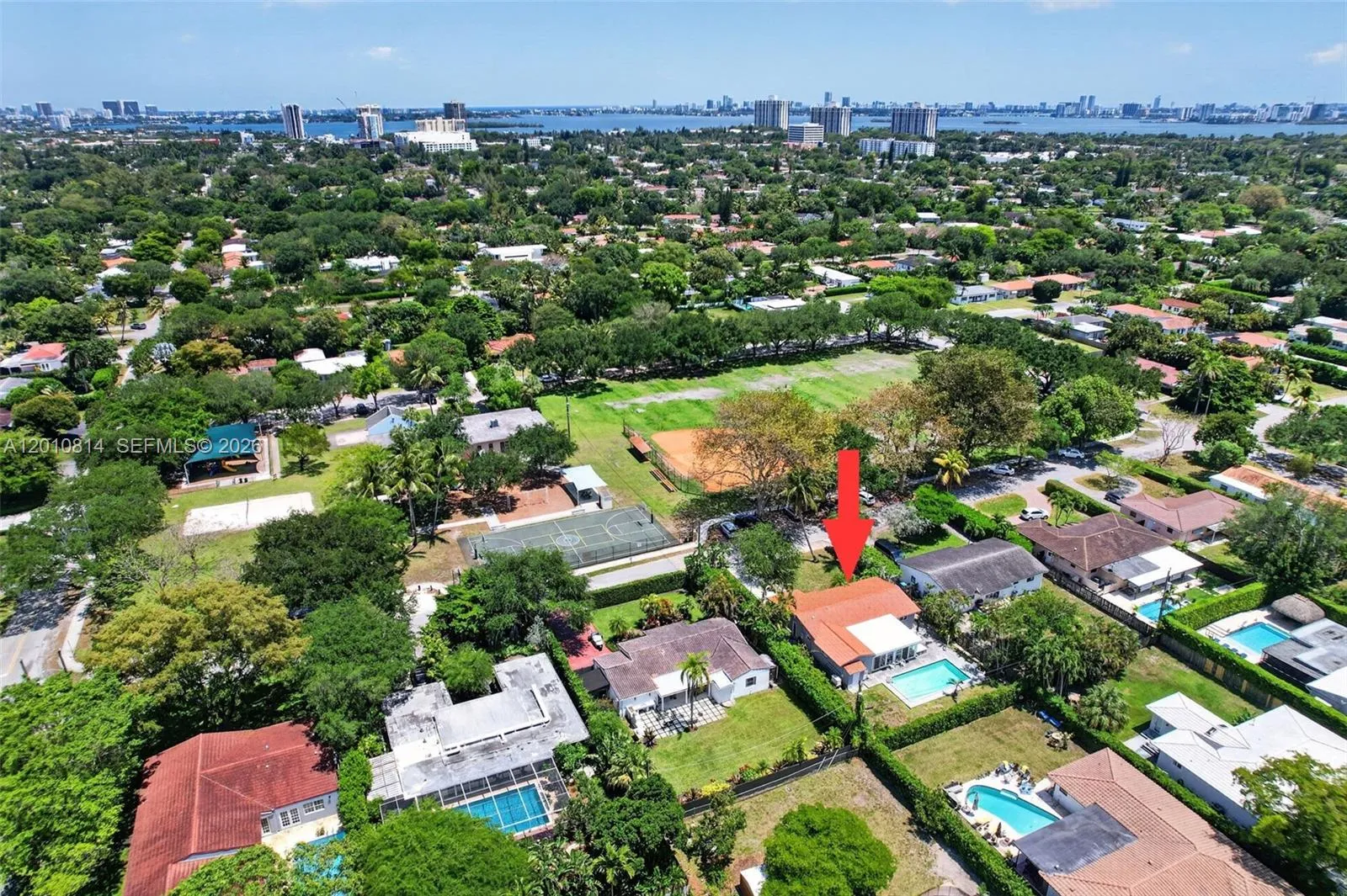 11400 NE 9th Ave, Biscayne Park FL 33161