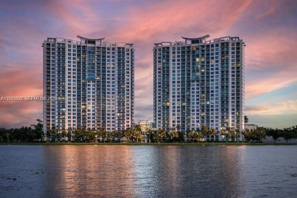 2641 N Flamingo Rd # 2702N, Sunrise FL 33323