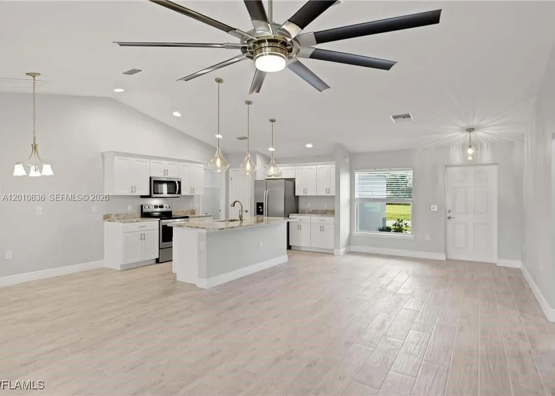 604 WILMINGTON, Cape Coral FL 33993