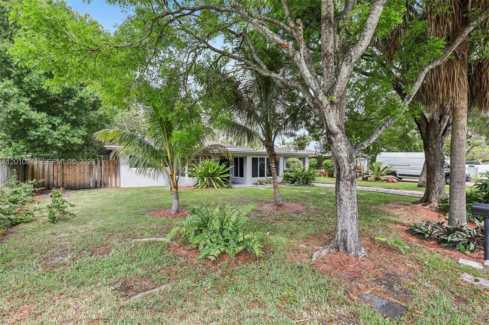 1115 NW 7th Ave, Fort Lauderdale FL 33311