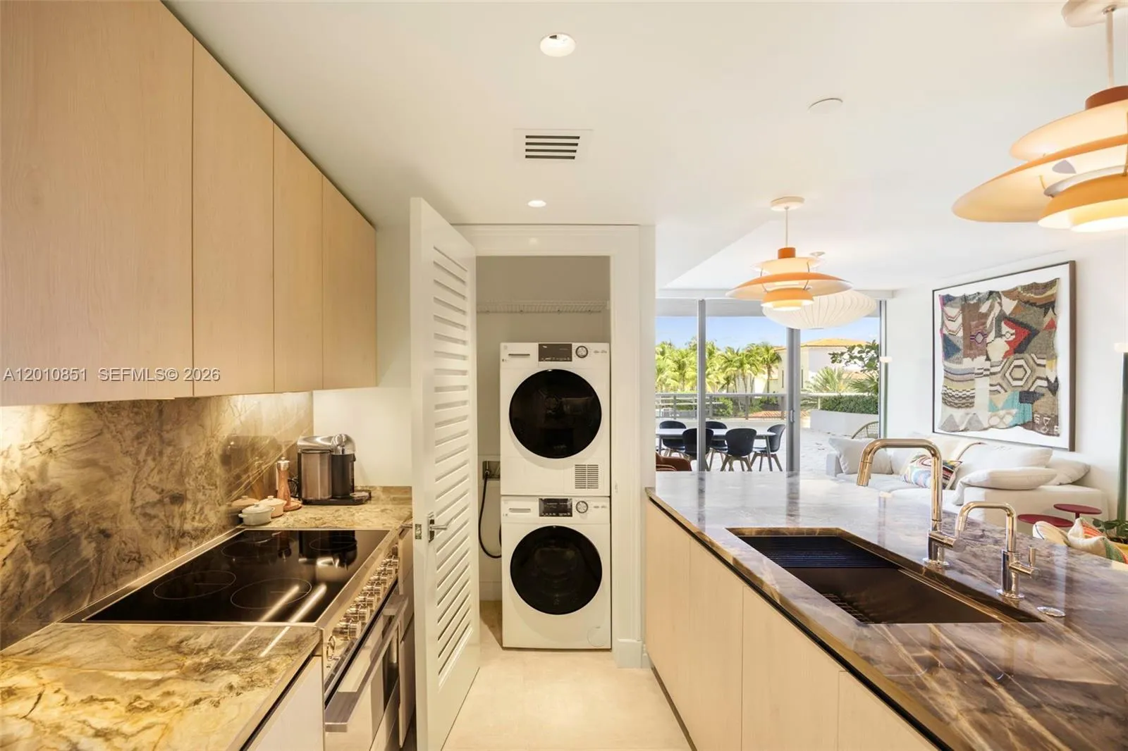 5875 Collins Ave # 503, Miami Beach FL 33140