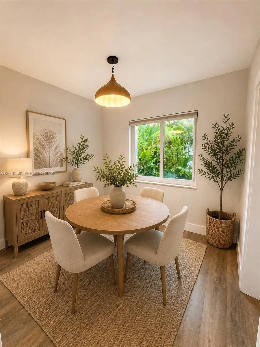 125 Edgewater Dr # 9, Coral Gables FL 33133