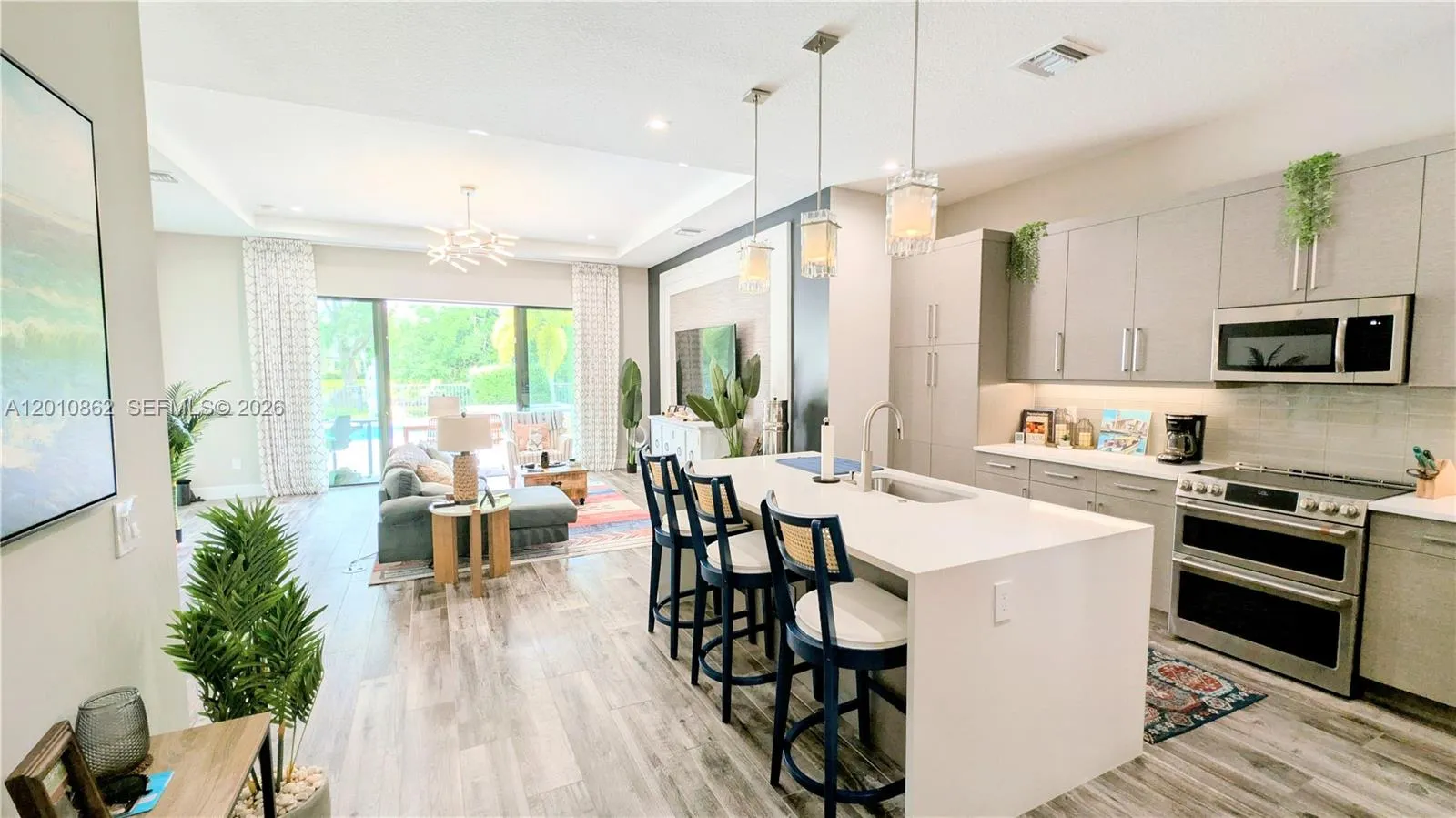 2879 Gin Berry Way, West Palm Beach FL 33401