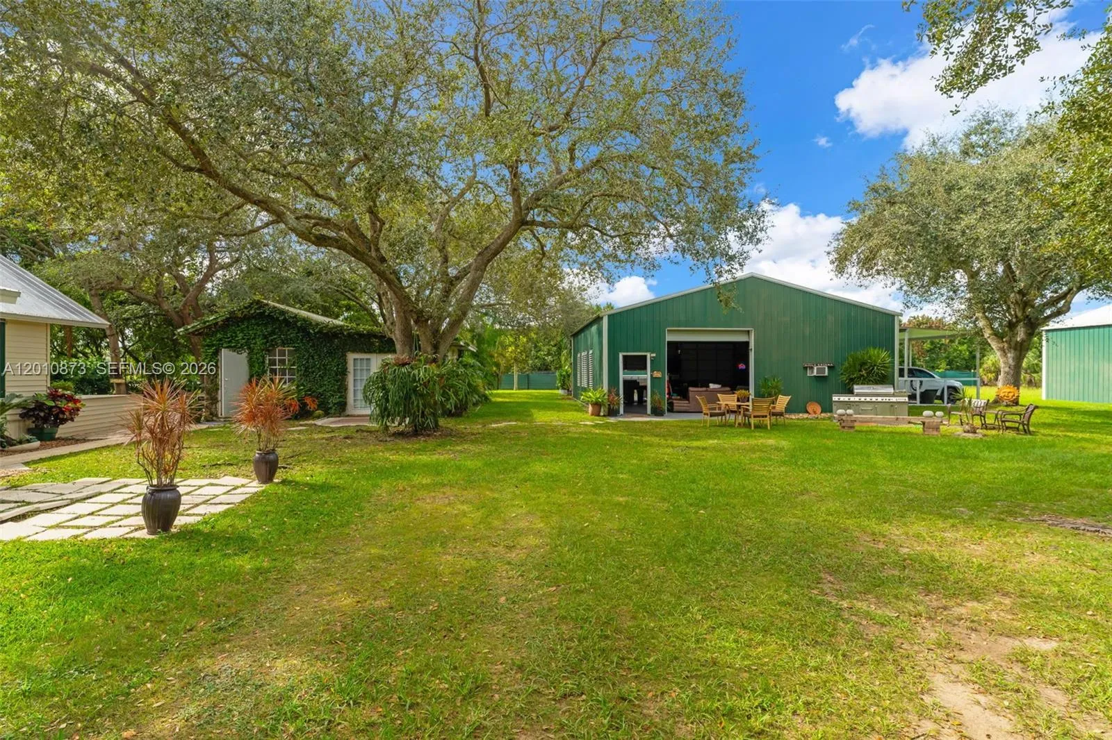 18895 SW 212th St, Miami FL 33187