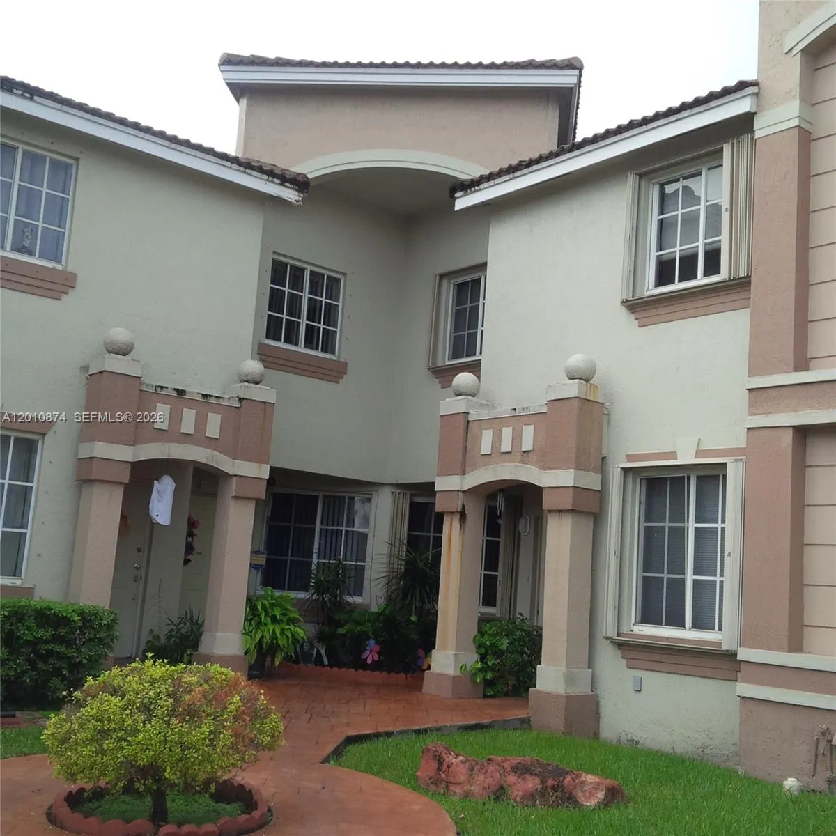 8346 NW 10th St # 9F, Miami FL 33126