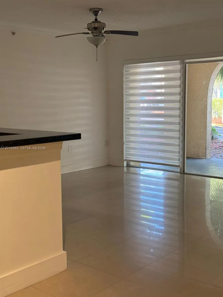 2433 Centergate Dr # 107, Miramar FL 33025