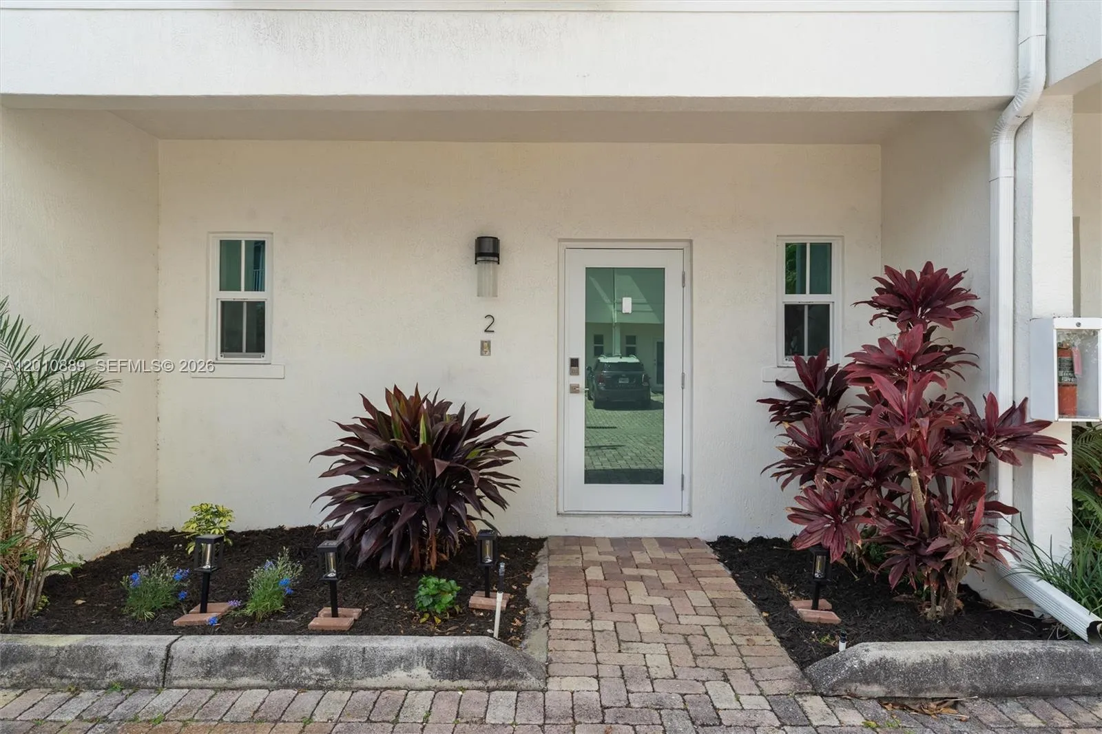 835 NE 19th Ave # 2, Fort Lauderdale FL 33304