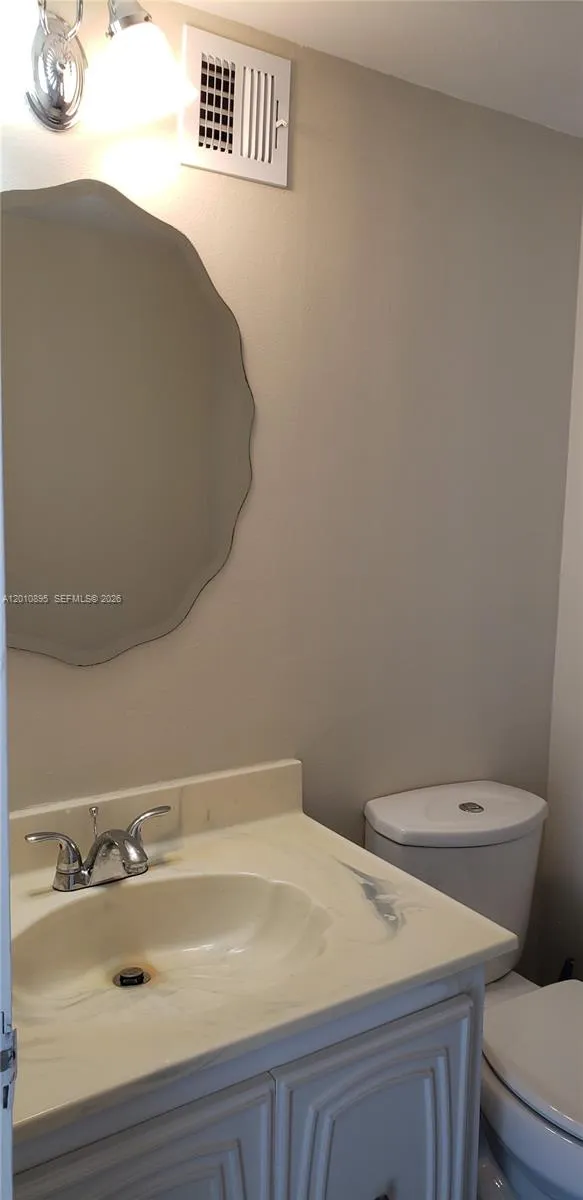 851 Three Islands Blvd # 502, Hallandale Beach FL 33009