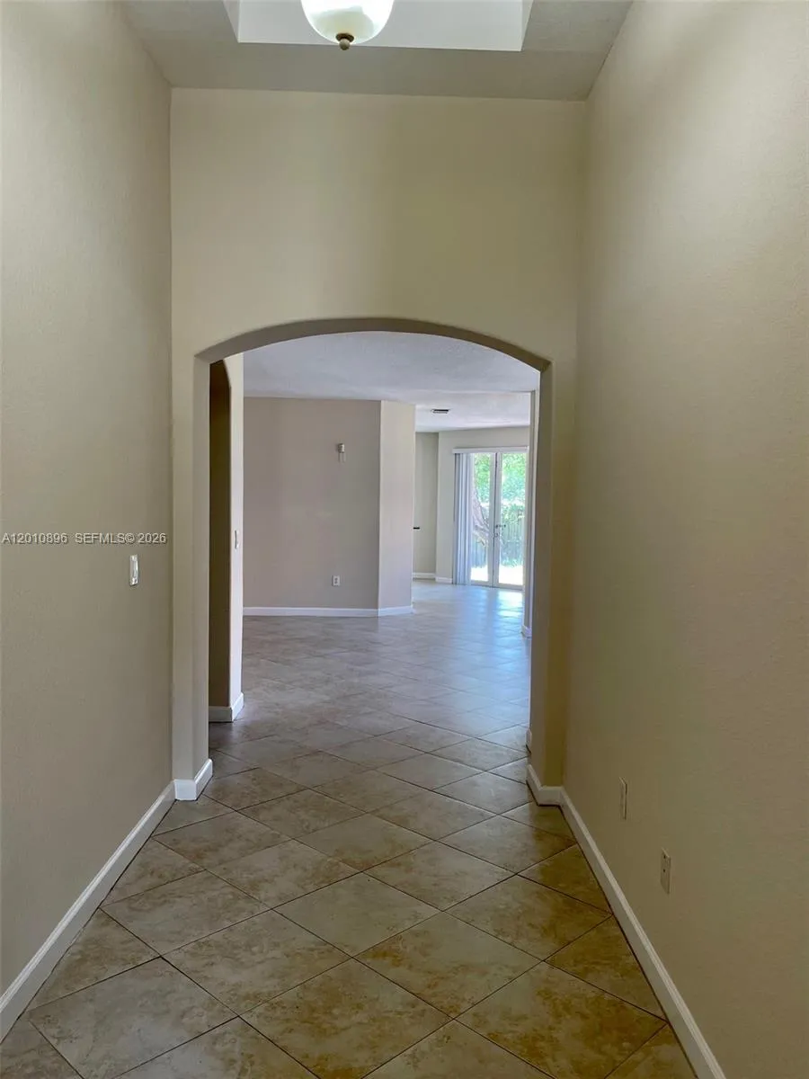8514 NW 111th Ct # 8514, Doral FL 33178