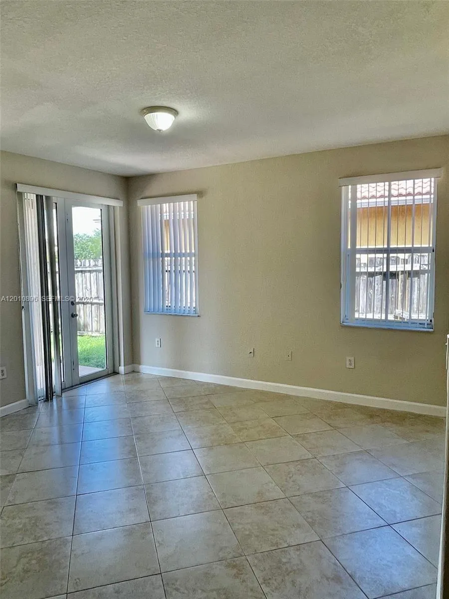 8514 NW 111th Ct # 8514, Doral FL 33178