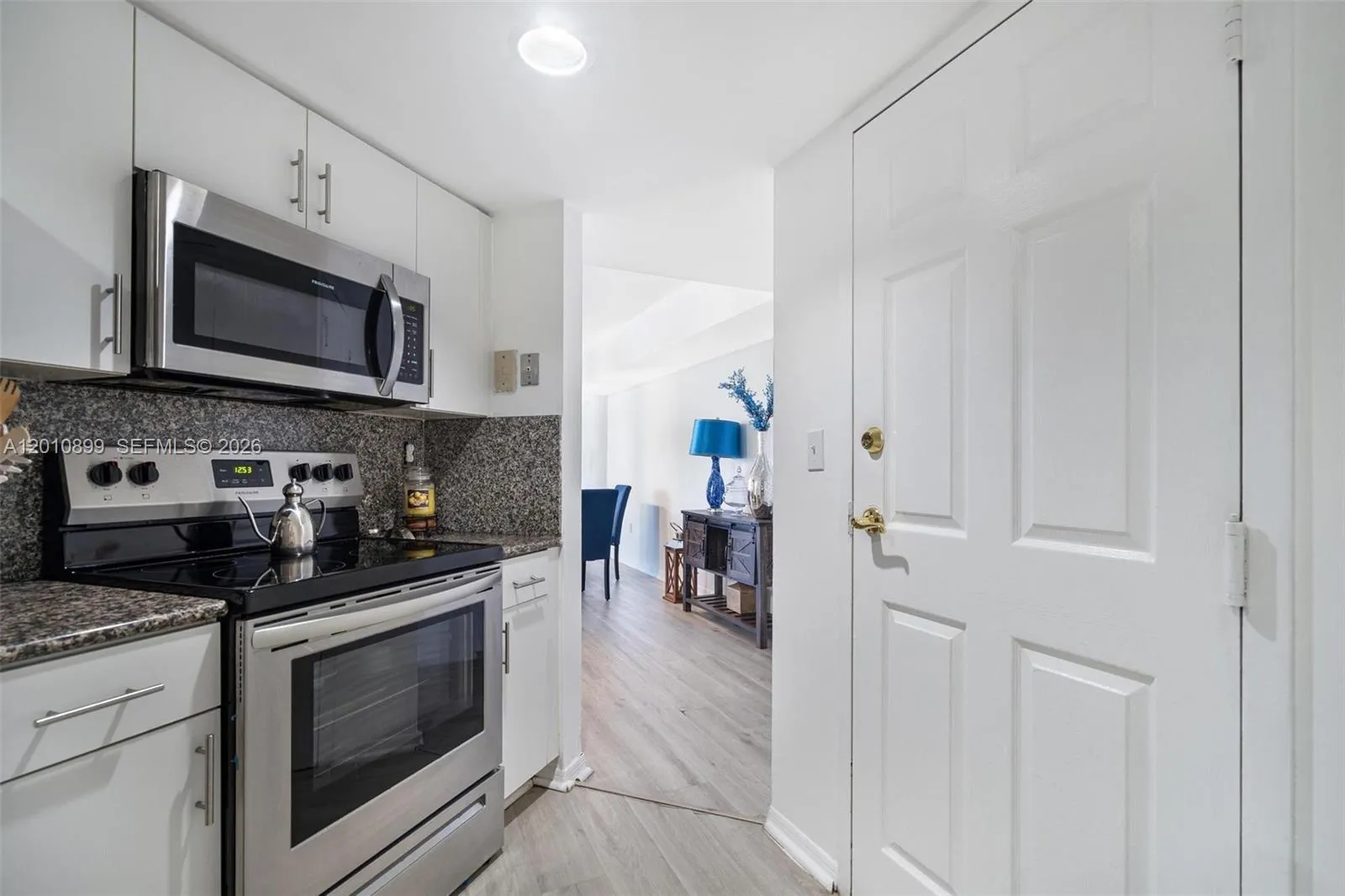 825 Brickell Bay Dr # 2042, Miami FL 33131