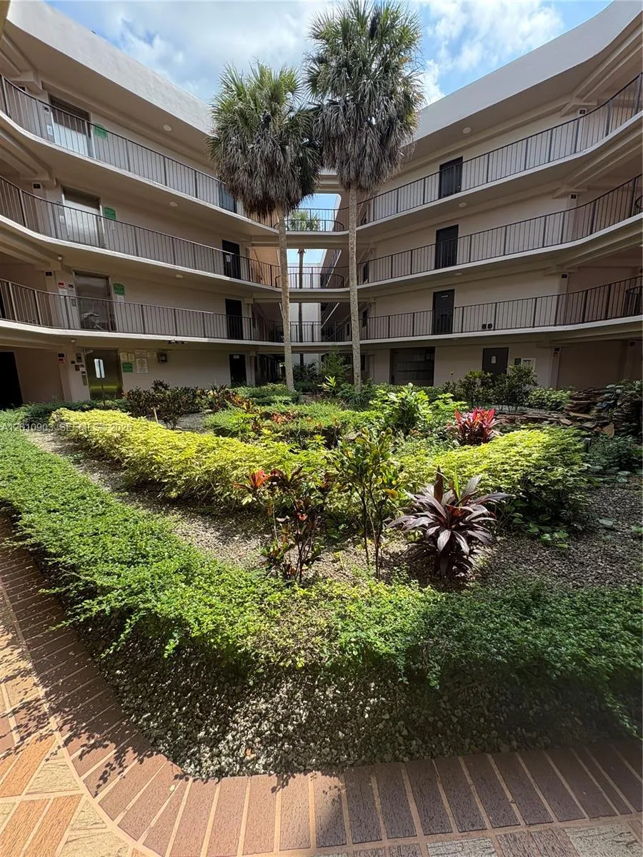 8730 SW 133rd Ave Rd # 117, Miami FL 33183