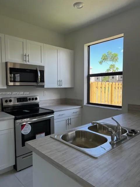 13102 SW 232nd Ln # 13102, Miami FL 33032