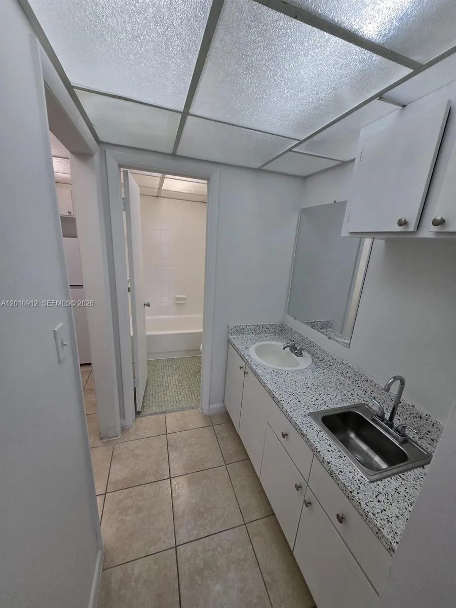 6980 NW 186th St # 227A, Hialeah FL 33015