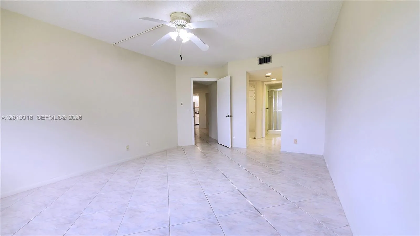 901 SW 128th Ave # 311E, Pembroke Pines FL 33027