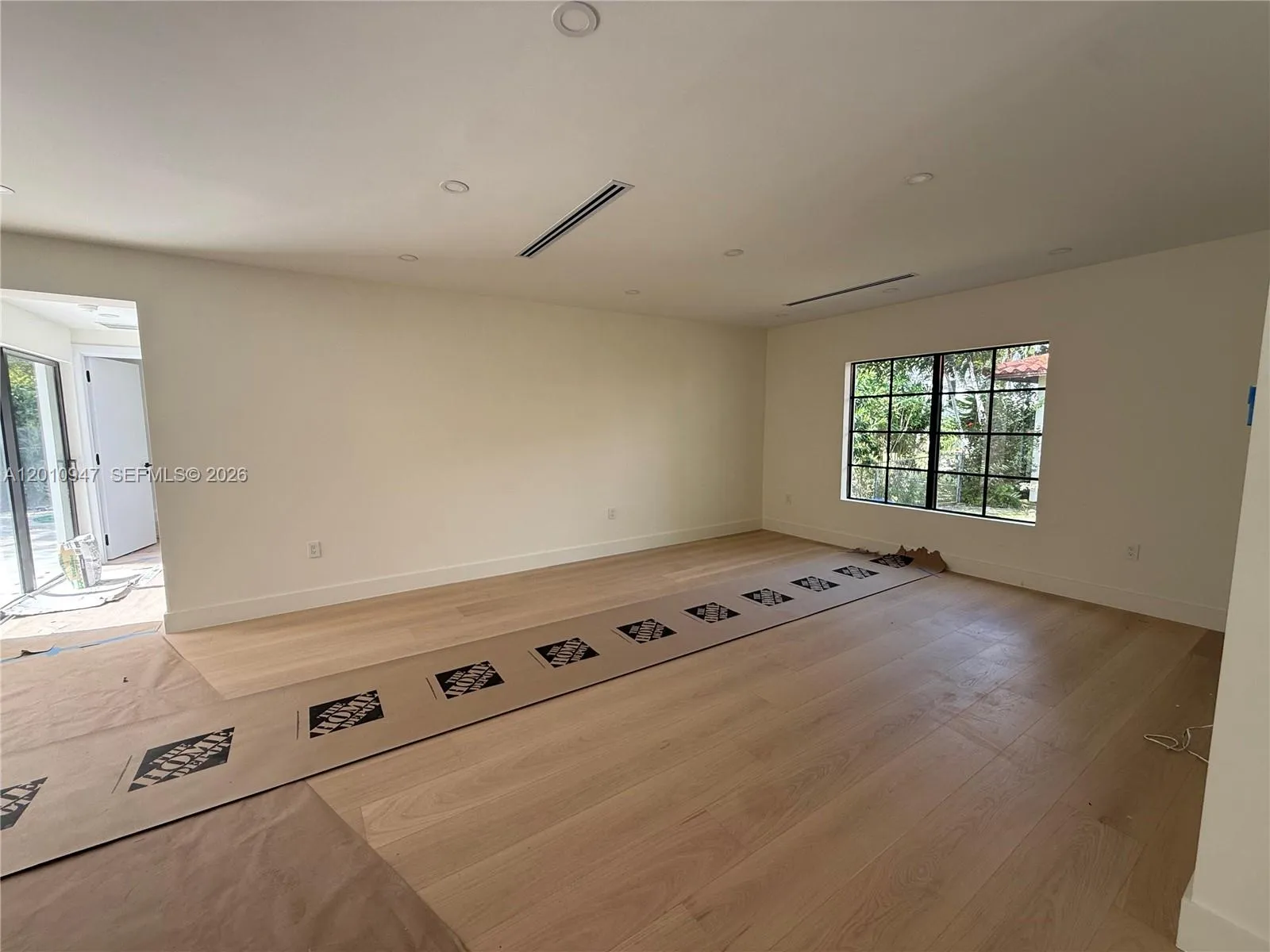 118 Sarto Ave, Coral Gables FL 33134