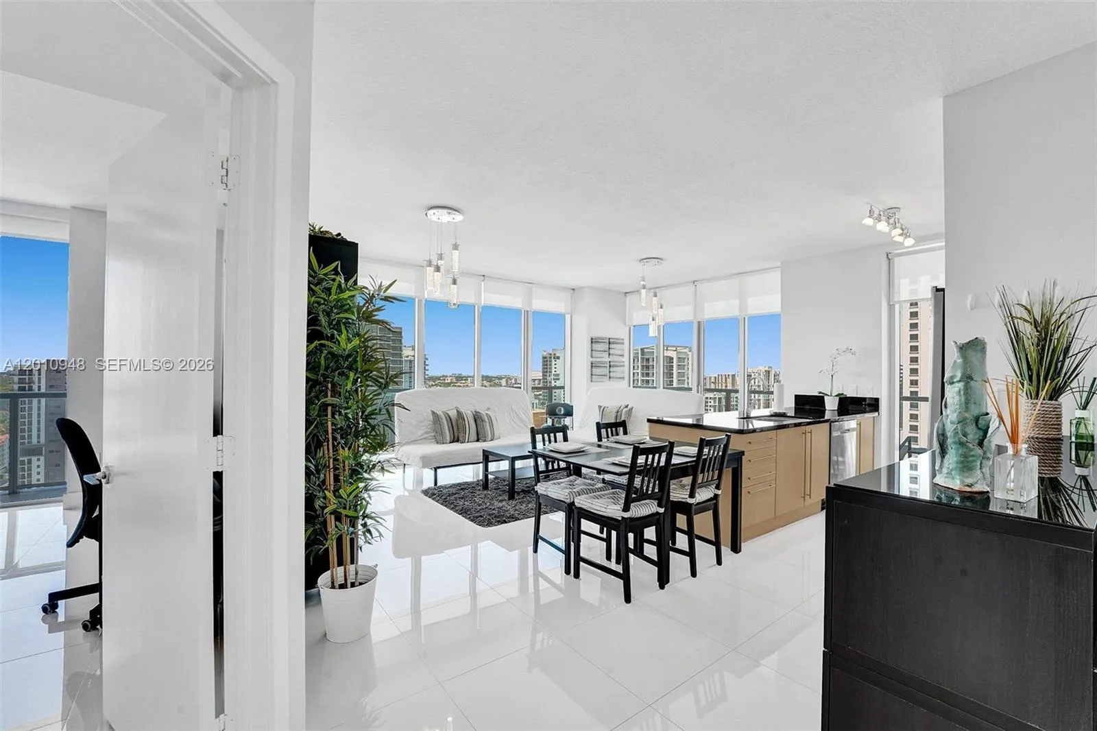 1111 SW 1st Ave, Miami FL 33130