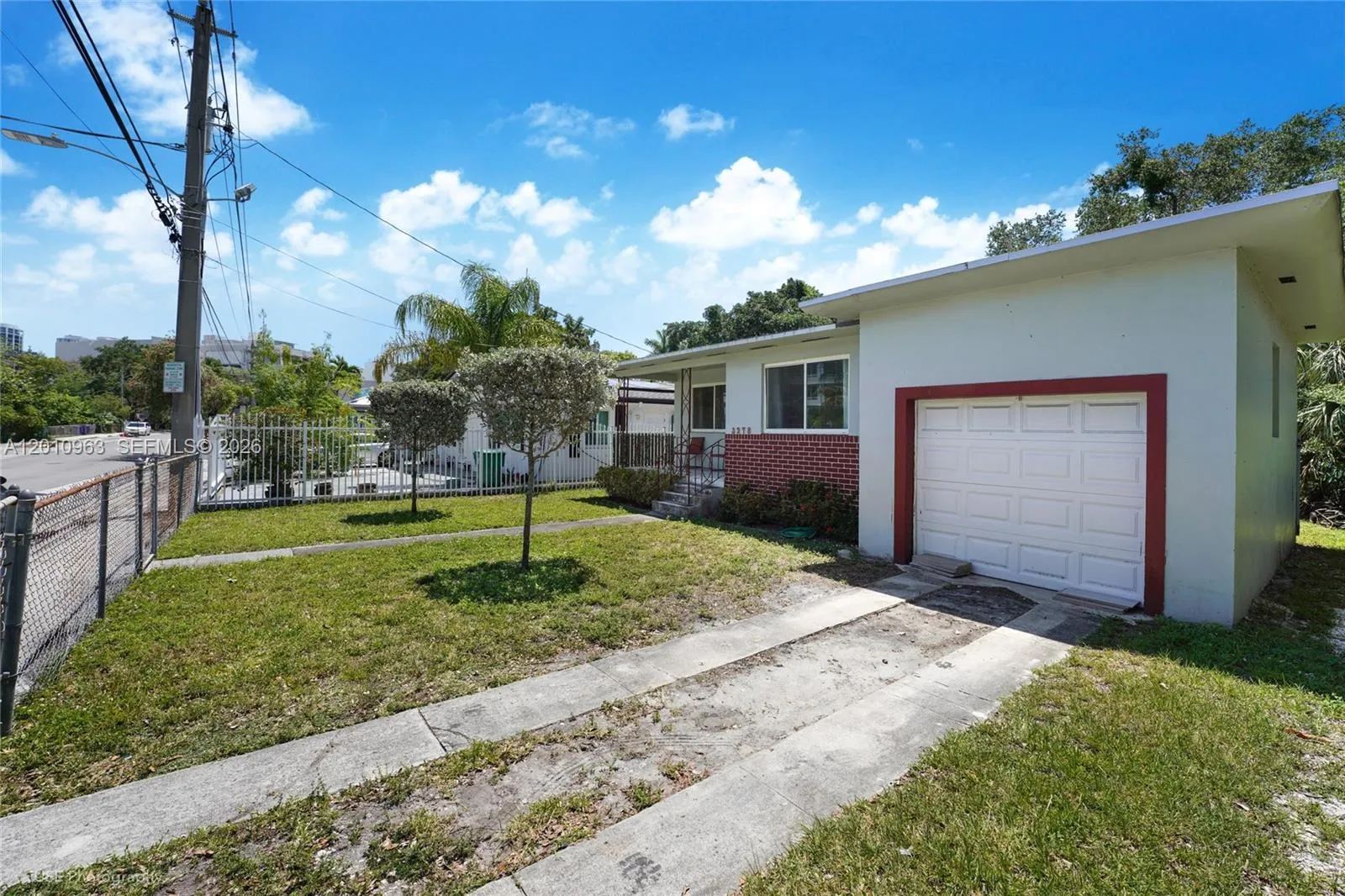 3278 Thomas Ave, Miami FL 33133