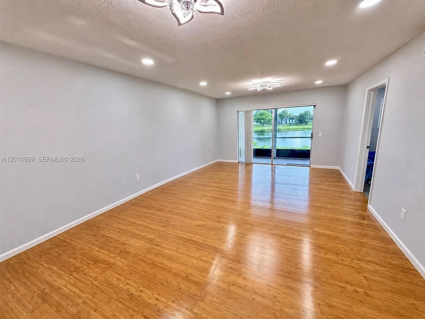2461 SW 82nd Ave # 103, Davie FL 33324
