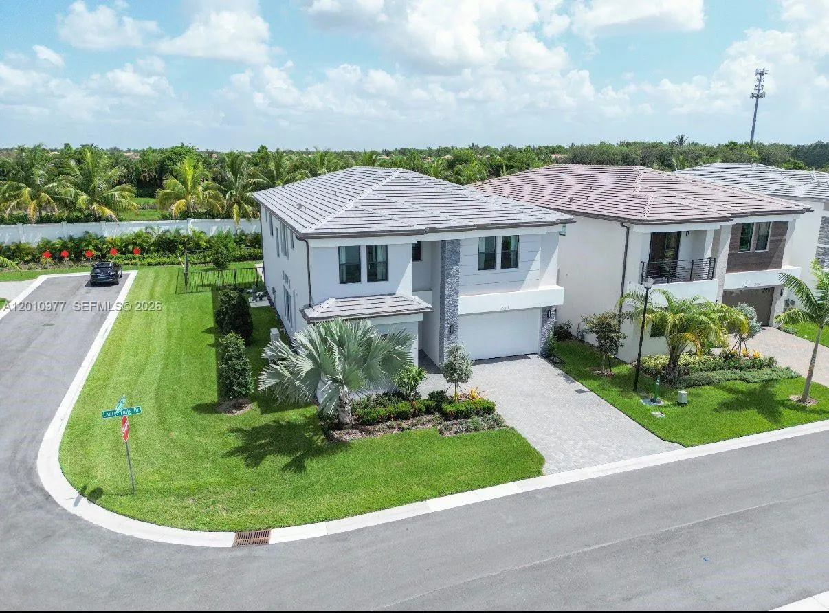 8151 Laurel Falls Dr # 8151, Boca Raton FL 33496