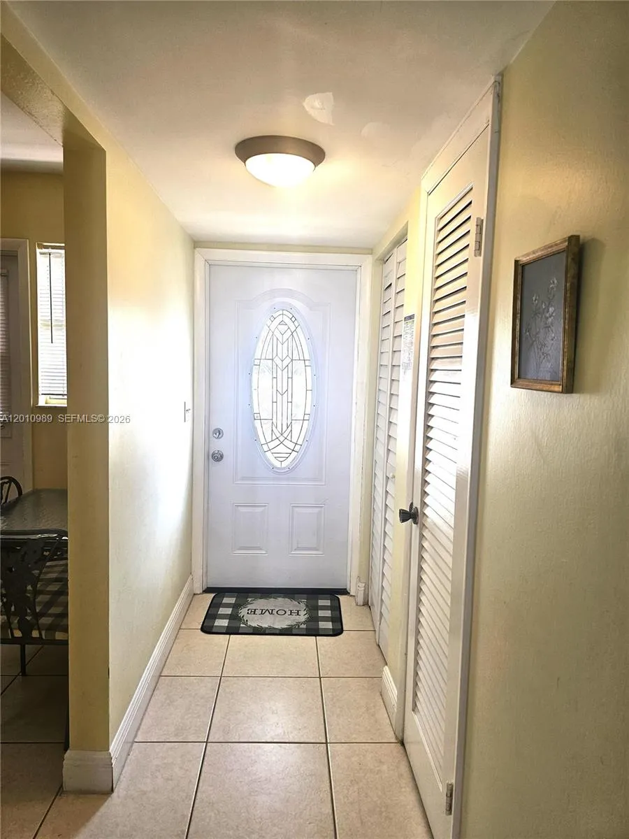 2097 S Ocean Dr # 305, Hallandale Beach FL 33009