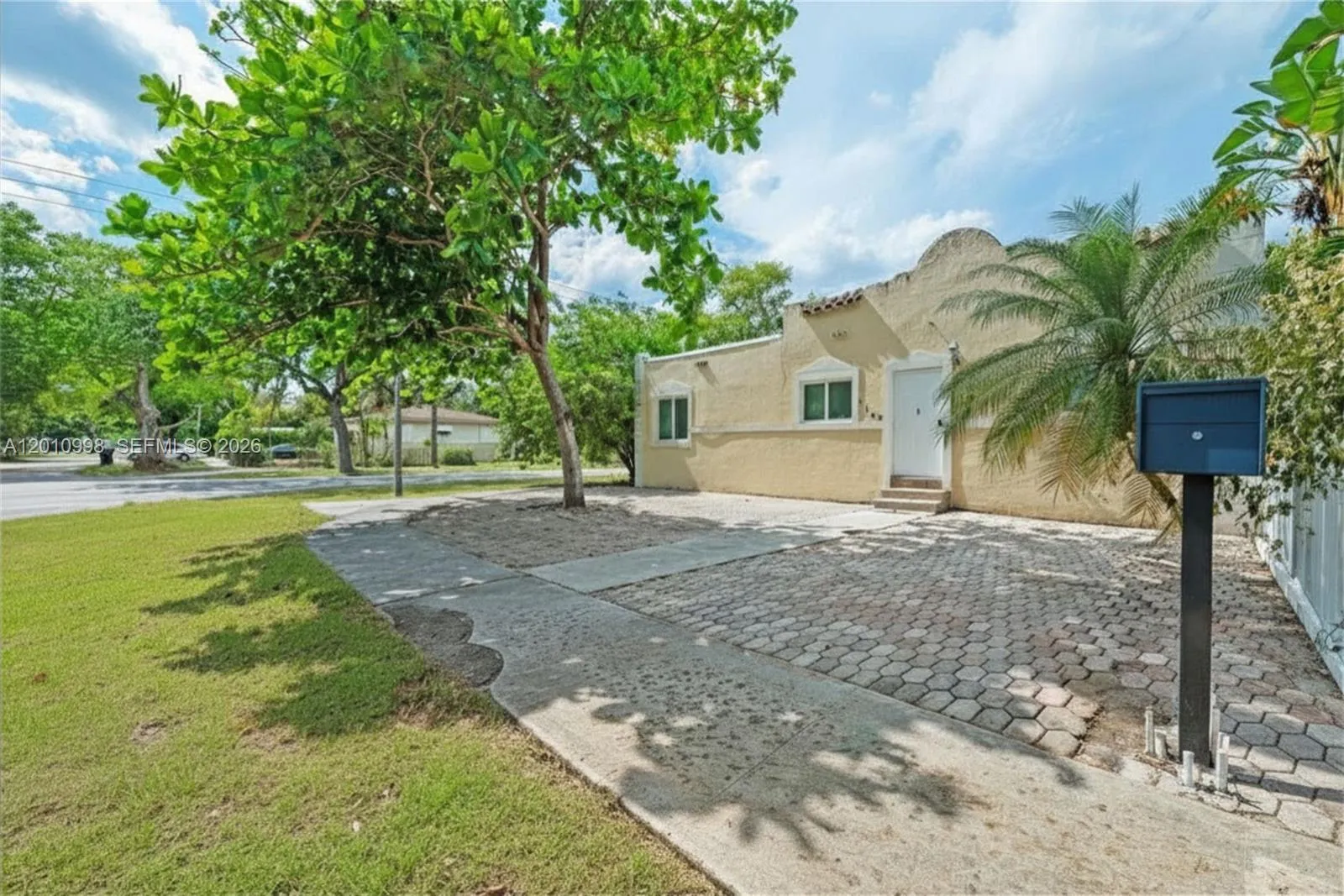 1199 NW 121st St, North Miami FL 33168