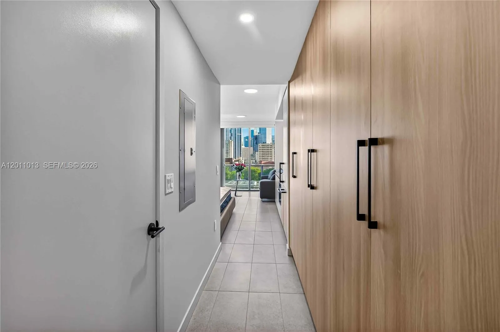 121 NE 5 St # 901A, Miami FL 33132