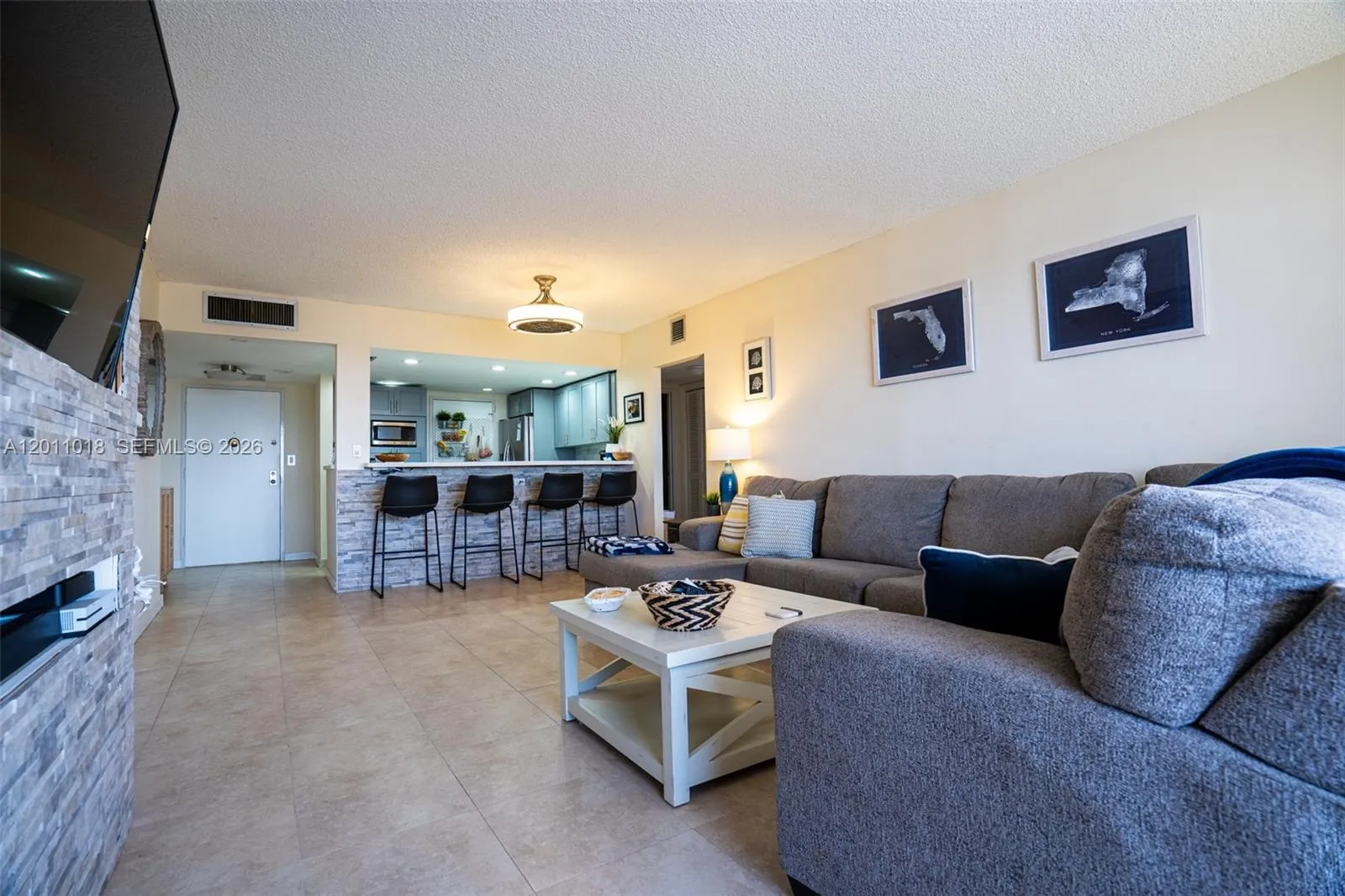 500 Three Islands Blvd # 1008, Hallandale Beach FL 33009