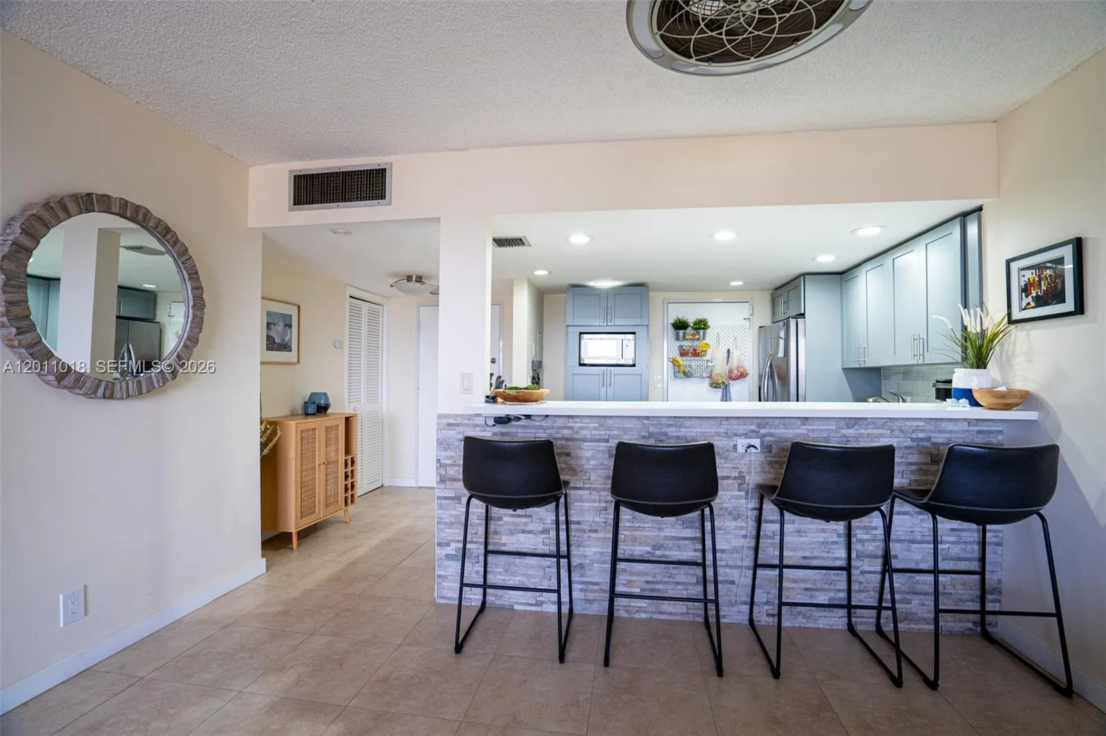 500 Three Islands Blvd # 1008, Hallandale Beach FL 33009