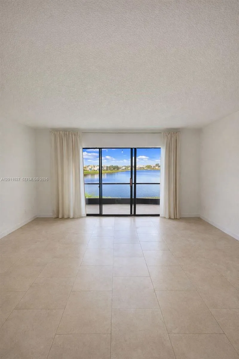 1110 Green Pine Blvd # C1, West Palm Beach FL 33409