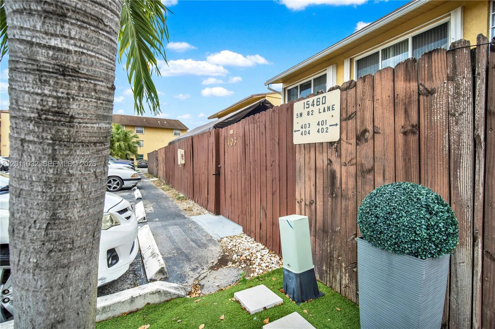 15460 SW 82nd Ln # 403, Miami FL 33193