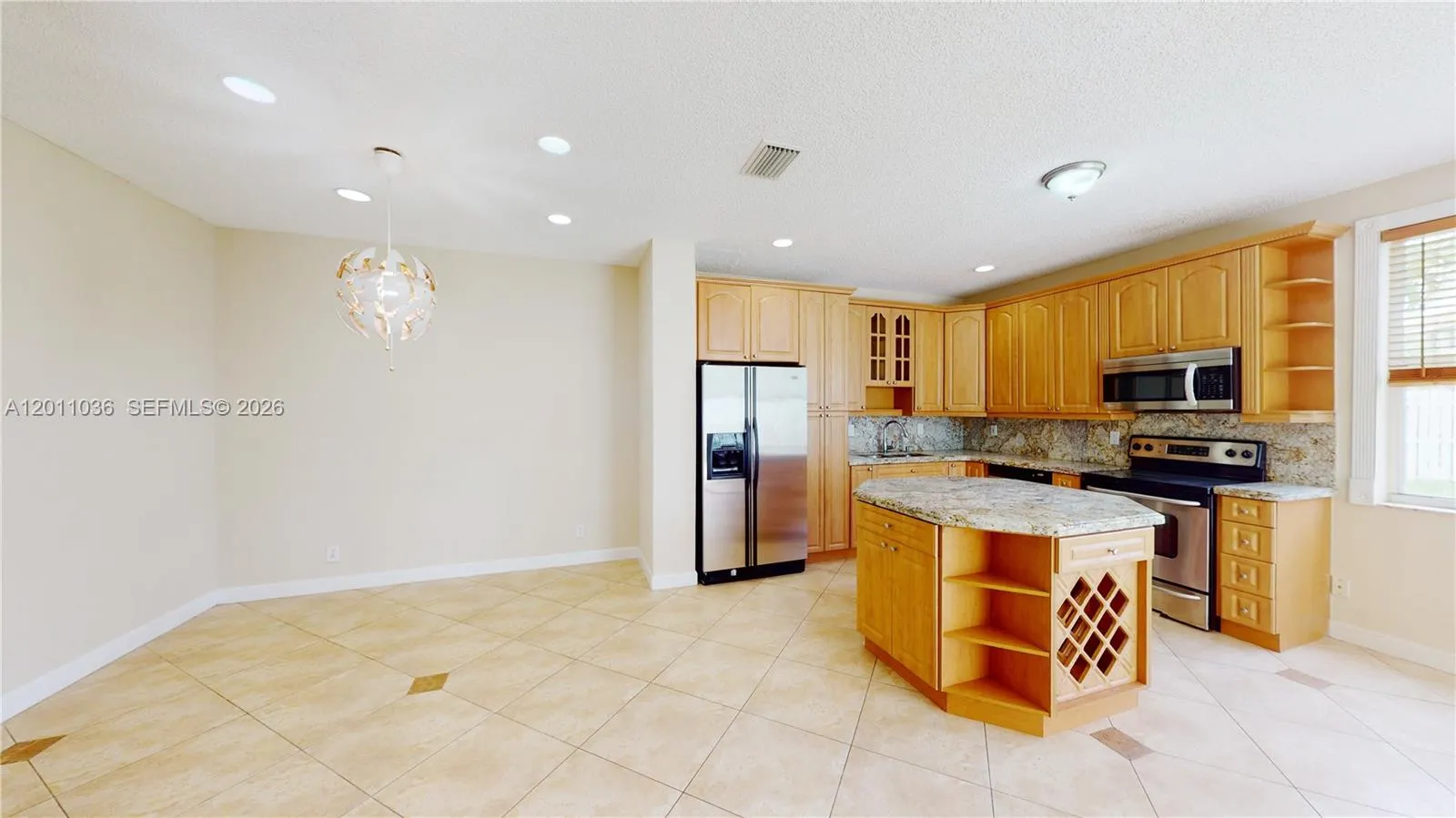 897 Briar Ridge Rd # 897, Weston FL 33327