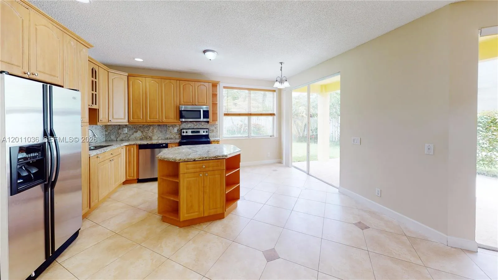 897 Briar Ridge Rd # 897, Weston FL 33327