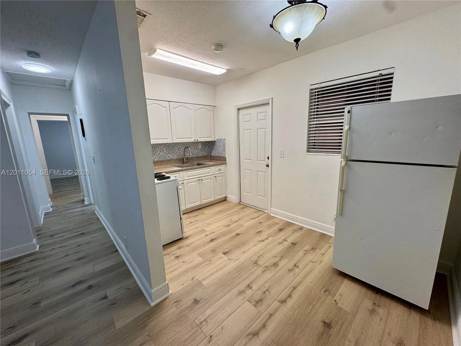 2240 NE 171st St # 11, North Miami Beach FL 33160
