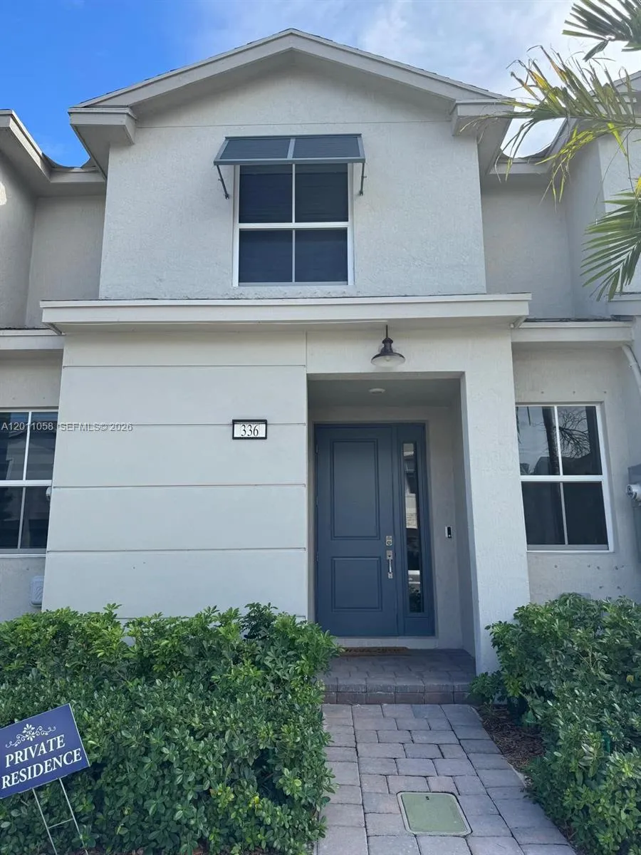 336 NW 8th Ct, Pompano Beach FL 33060