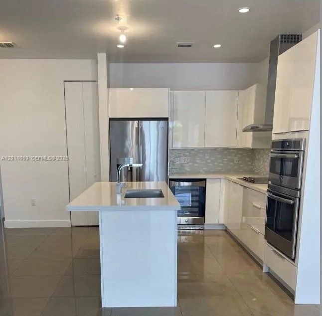 10245 NW 63rd Ter # 103, Doral FL 33178