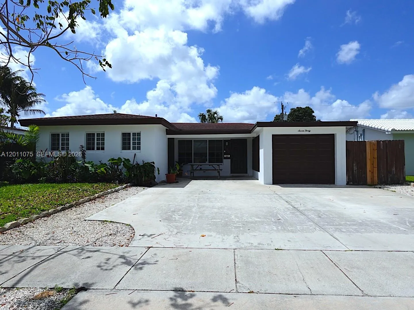 3 bedroom 2 bath for sale at 730 N 73rd Ave, Hollywood FL 33024