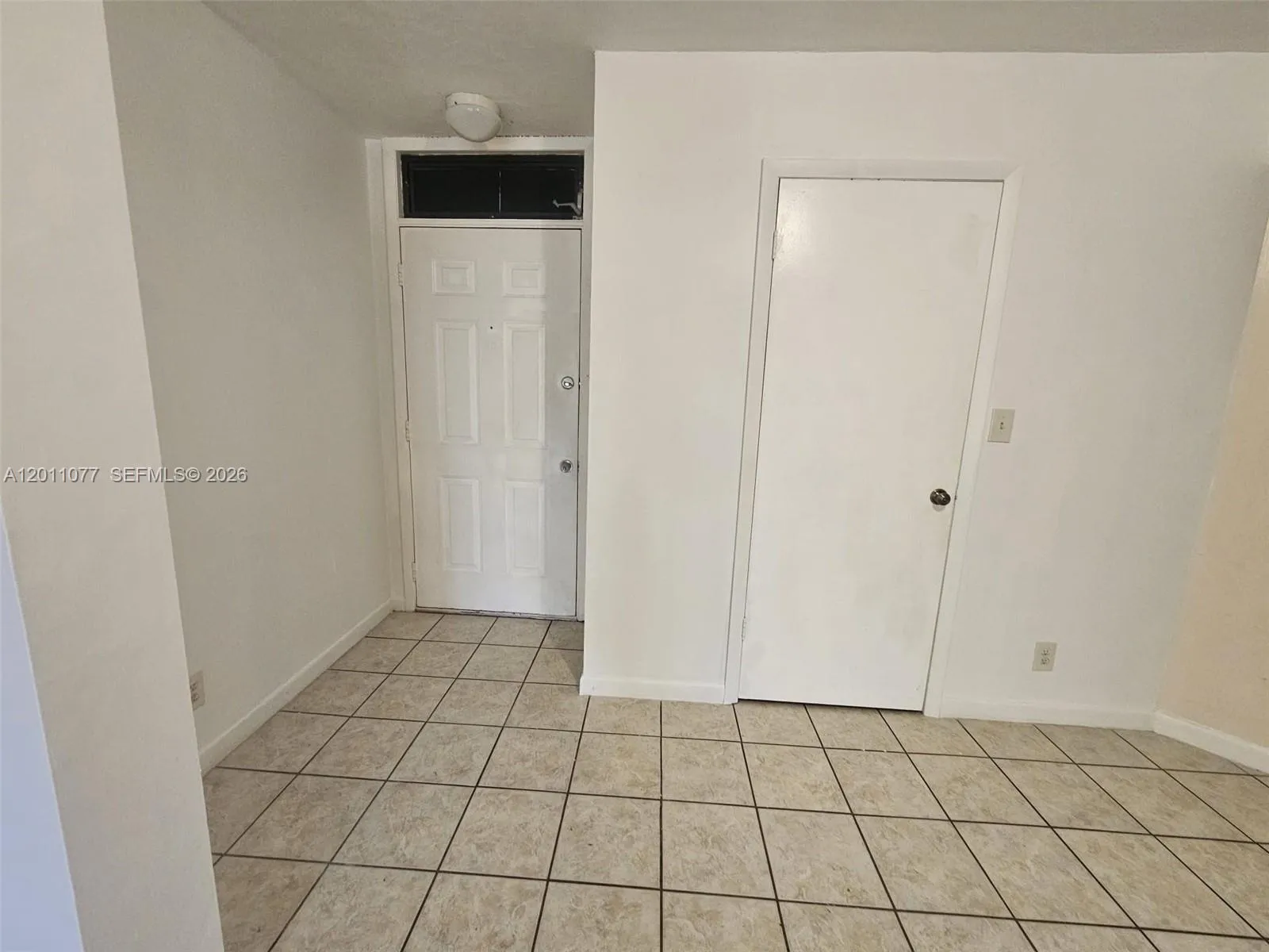211 Lake Pointe Dr # 108, Oakland Park FL 33309