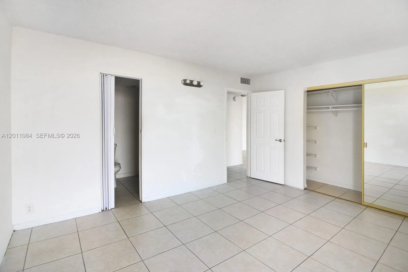 2350 NE 135th St # 1111, North Miami FL 33181