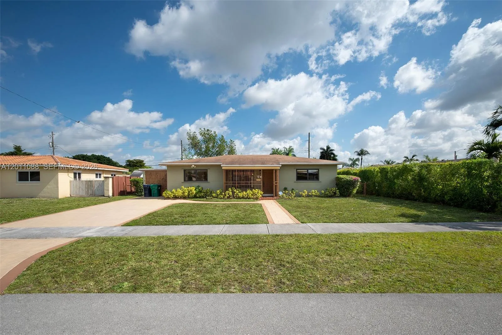 8415 SW 44th St, Miami FL 33155
