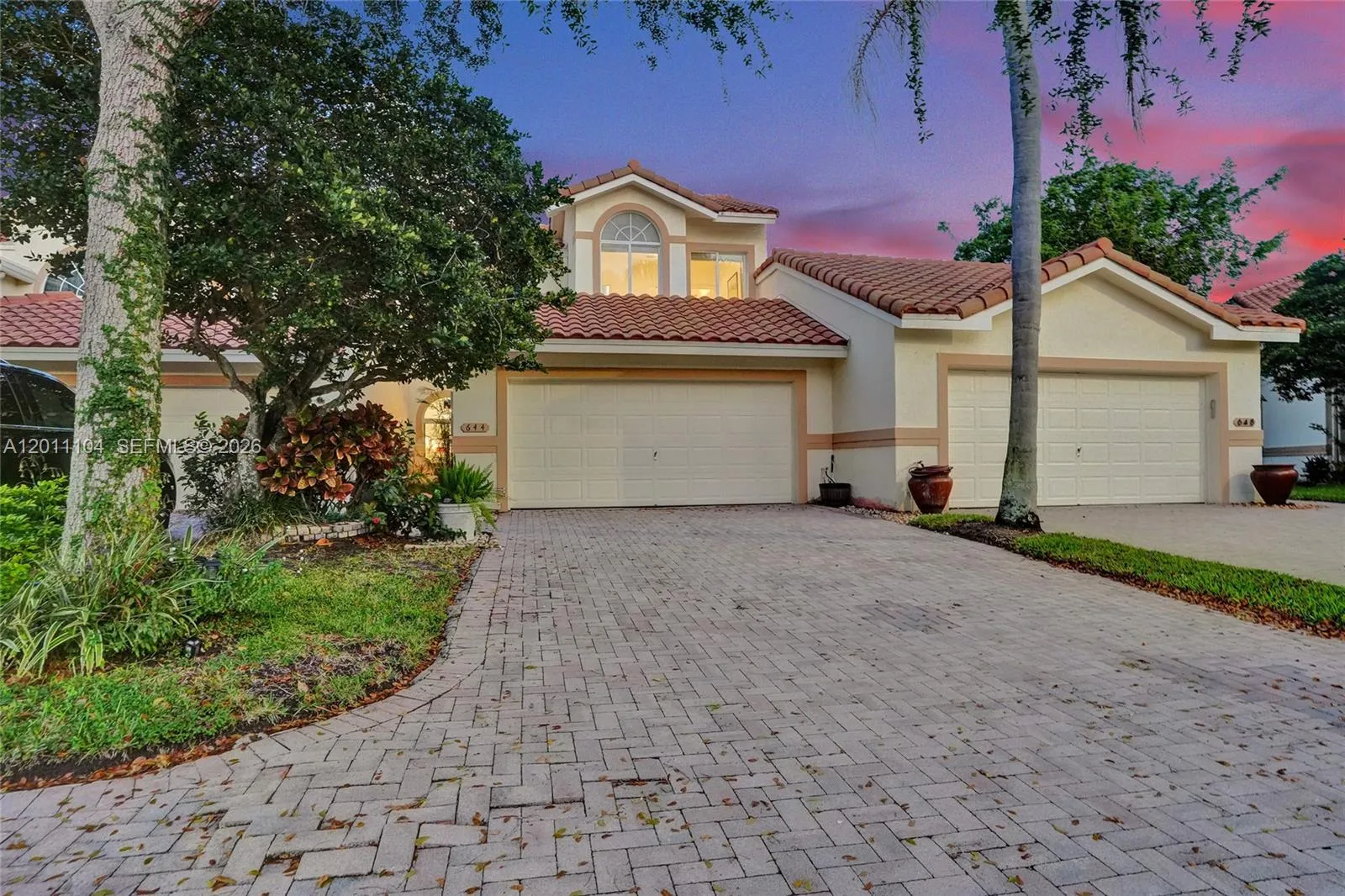 644 W Palm Aire Dr # 644, Pompano Beach FL 33069