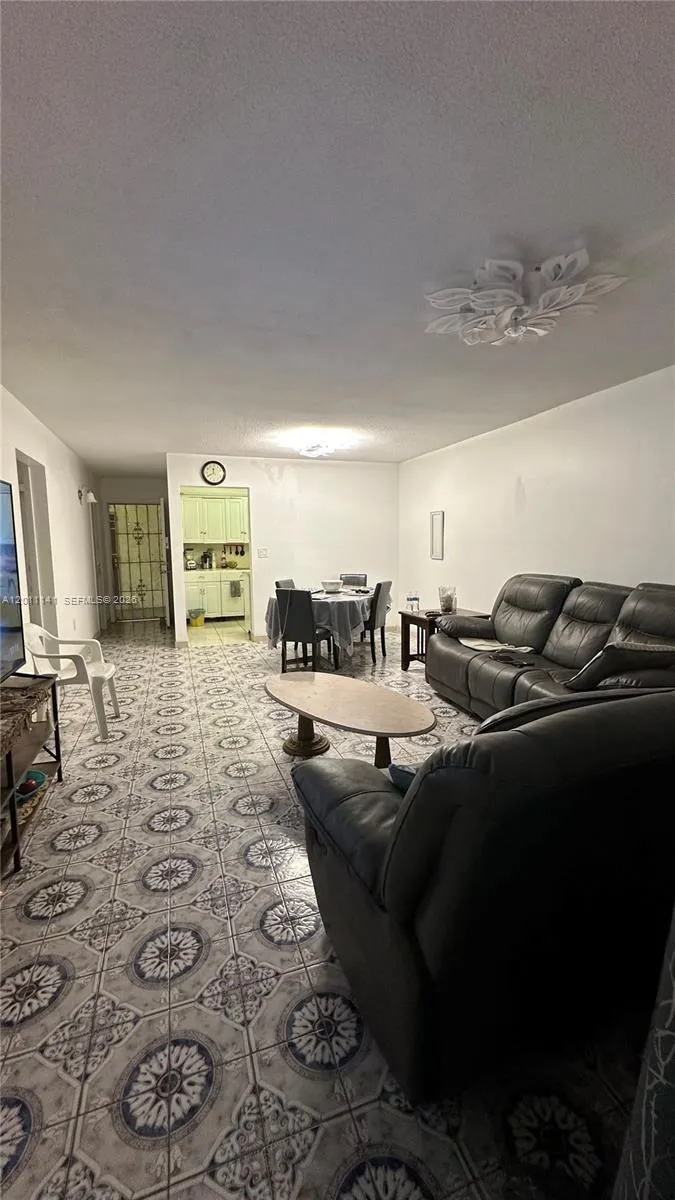 16790 NE 14th Ave # 112, Miami FL 33162