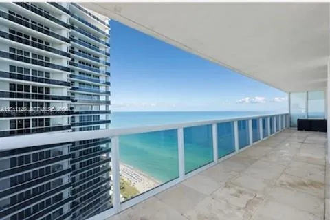 1830 S Ocean Dr # 3308, Hallandale Beach FL 33009