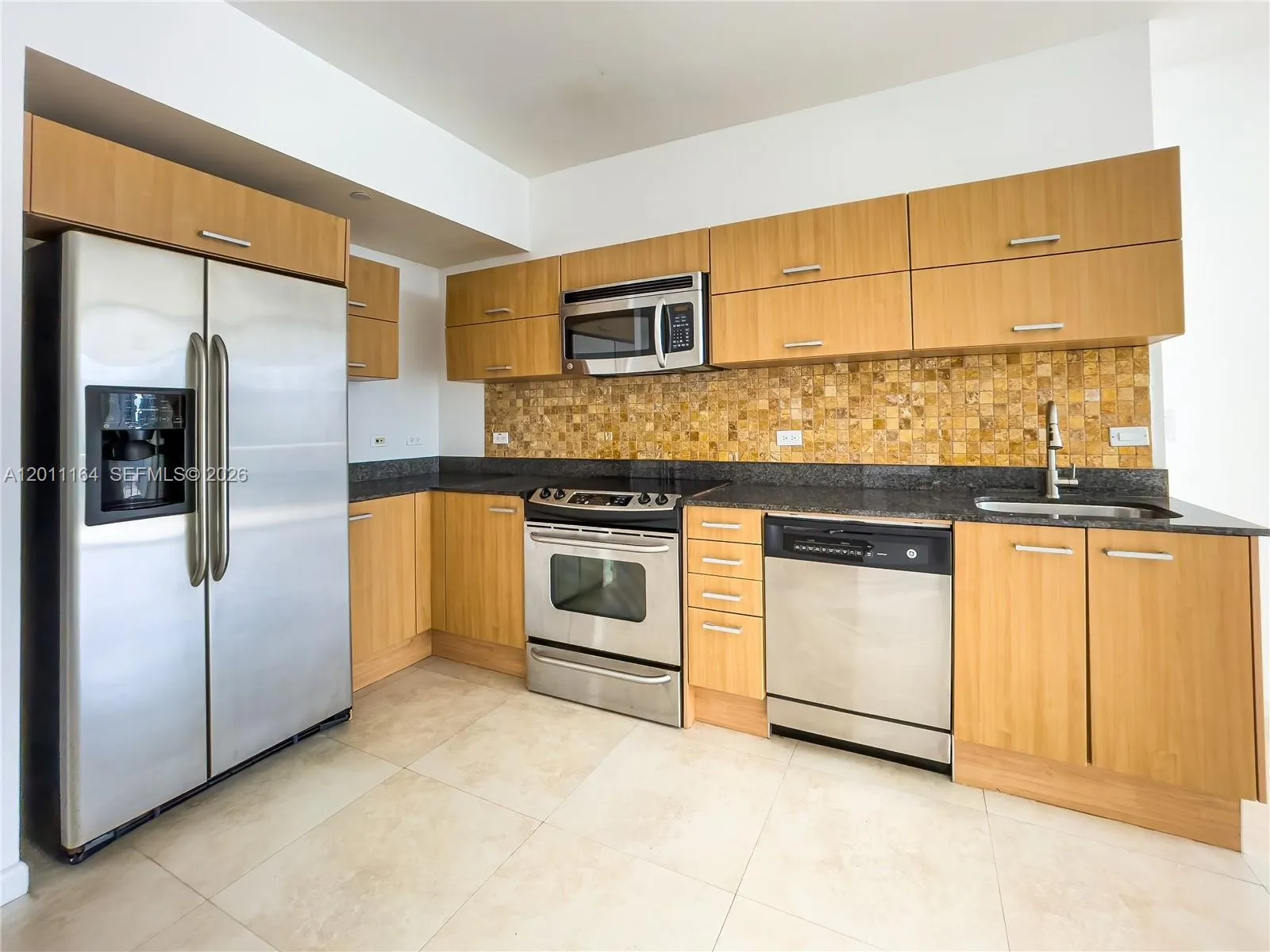 350 S Miami Ave # 3208, Miami FL 33130