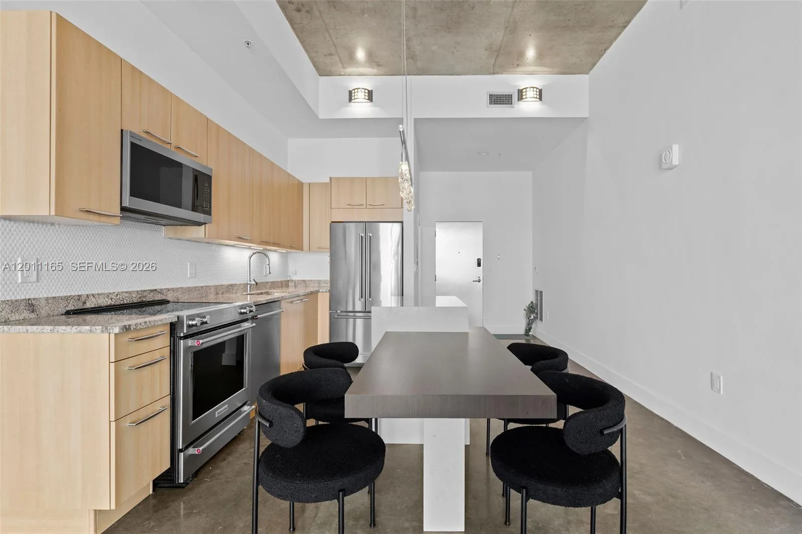 2001 Meridian Ave # 17, Miami Beach FL 33139